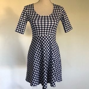🟡 3/$25 forever 21 gingham dress